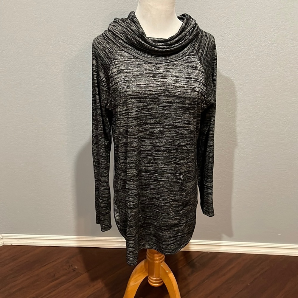 Cowl neck tunic by Tahari.  Size XL